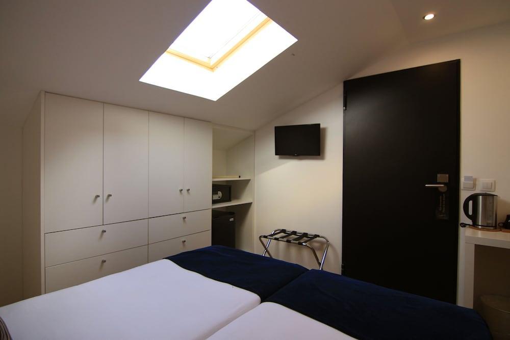 & By 3* Lisbon