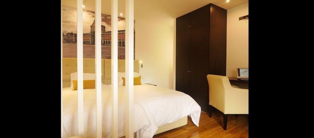 & By Aparthotel Lisboa