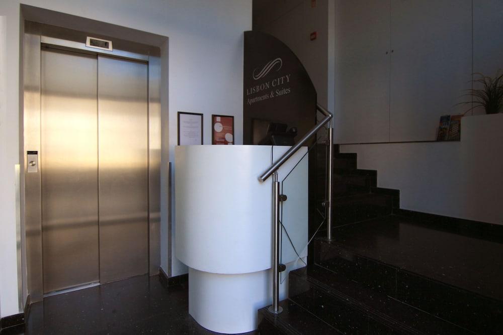 Appart hôtel & By 3*